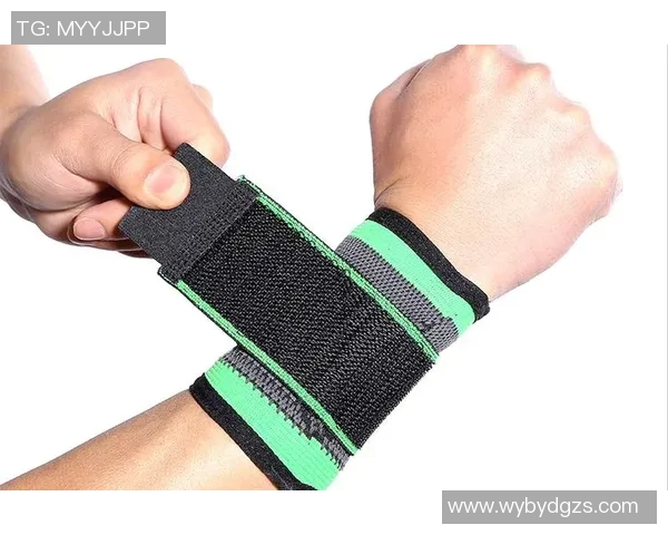 羽毛球装备选购指南：如何选择适合的护腕提升运动表现